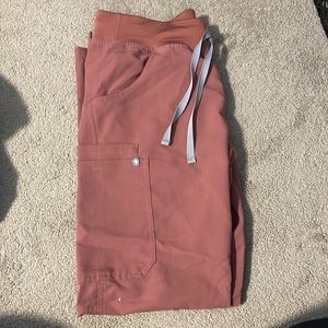 FIGS Cargo Scrub Pant (Mauve Pink)